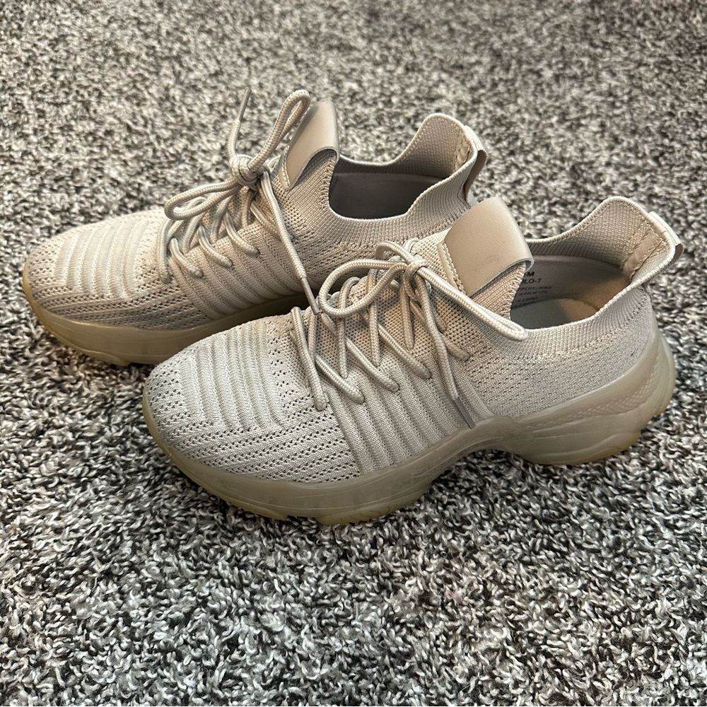 Stylish Beige Knit Sneakers